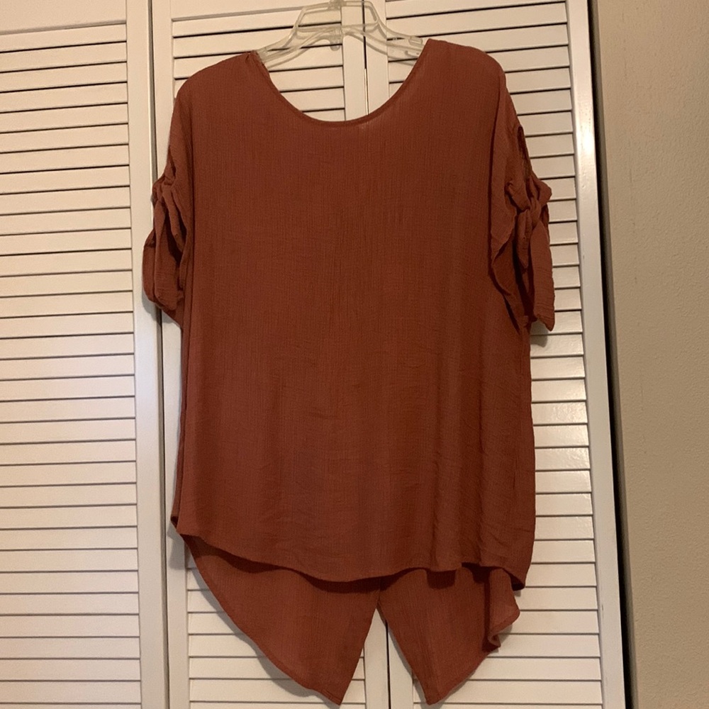 Light and Cool Top, Rust in Color.
